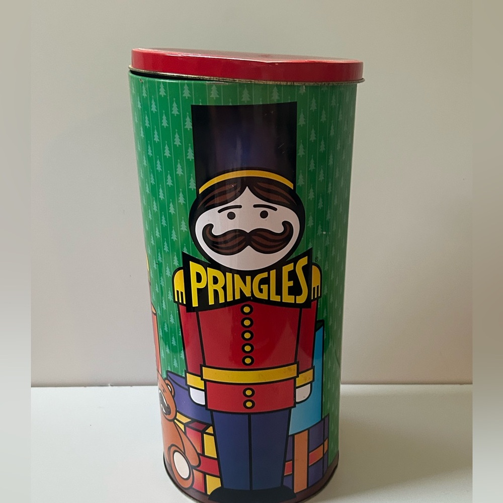 Vintage PRINGLES potato ship Christmas tin - 14” tall